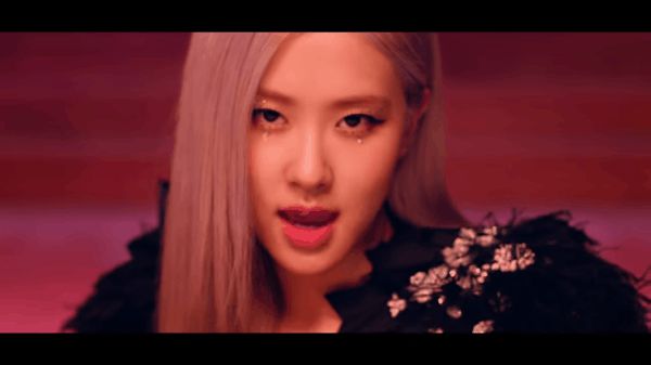 Xếp thử kỳ phùng địch thủ BTS - BLACKPINK cạnh nhau, ai dè ra tổ hợp hoàn hảo như sinh ra là để dành cho nhau - Hình 9