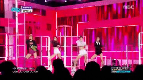 BLACKPINK đẹp hút hồn trên Inkigayo nhưng Knet vẫn không ngừng khó tính, hết chê nhạc chán lại nhận xét vũ đạo lộn xộn... như say rượu? - Hình 3