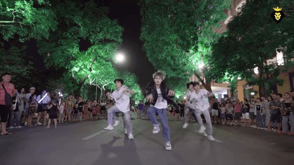 Vũ điệu Trần Đức Bo tưởng đâu thảm họa ai ngờ qua tay nhóm dance Việt lại bay thẳng vào top trending Youtube? - Hình 3