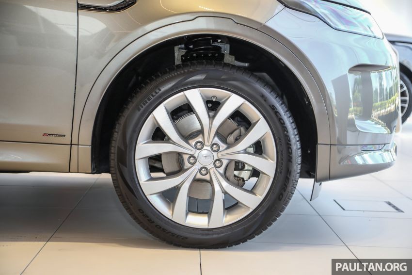 Khám phá chiếc Land Rover Discovery Sport 2020 - Hình 5