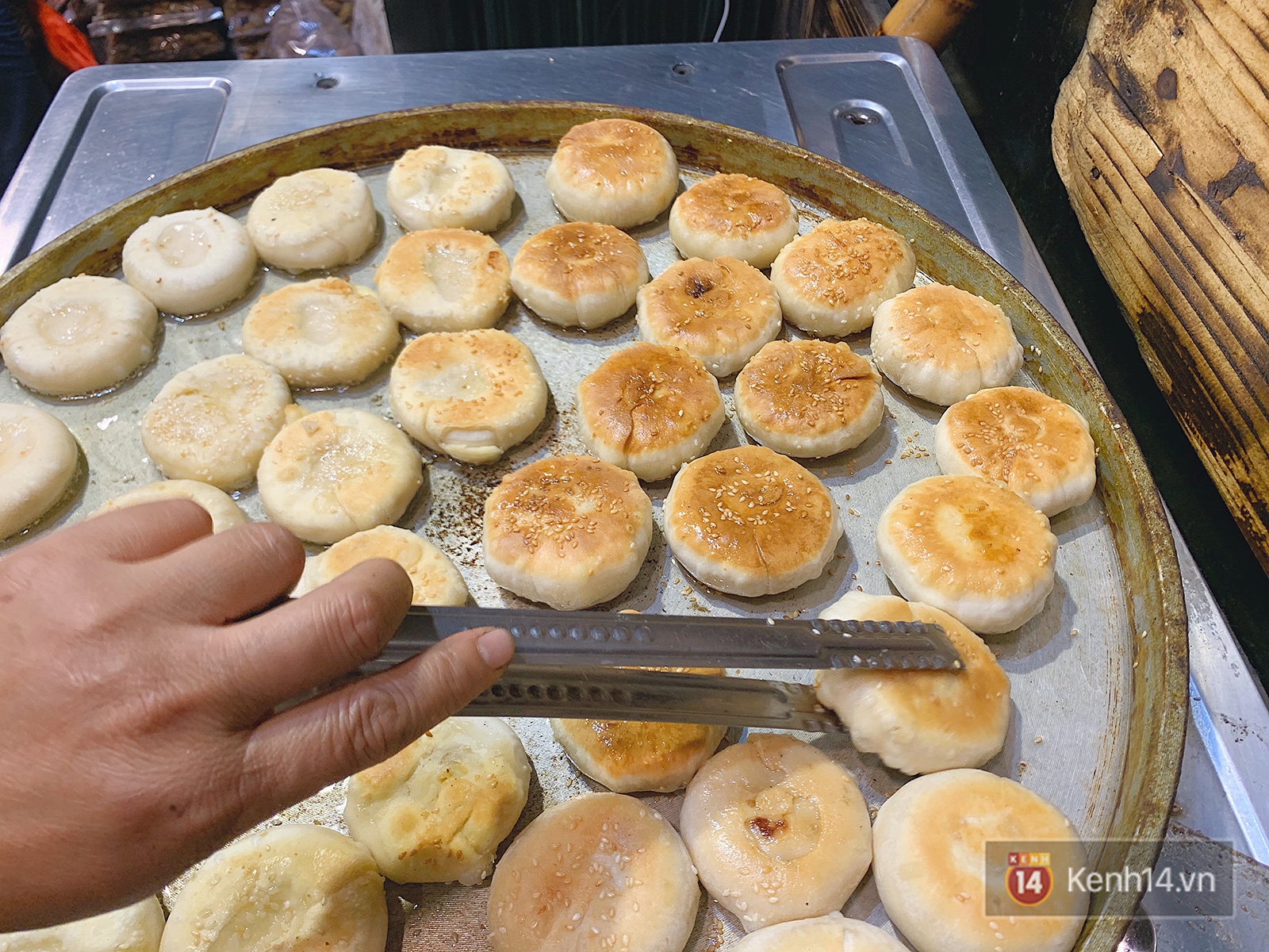Đến Sa Pa thử bao nhiêu đặc sản nhưng không phải ai cũng từng biết đến món bánh hạt dẻ này - Hình 5