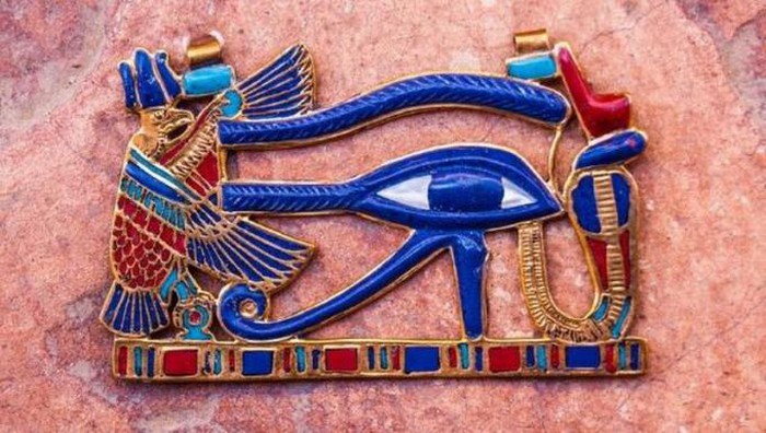 Kỳ bí bùa thiêng Ai Cập Amulet - Hình 1