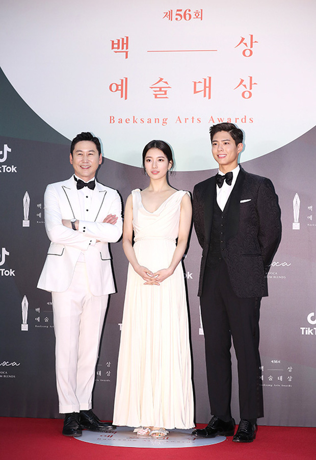 Park Bo Gum 3 năm liên tiếp tránh né Suzy, Hyun Bin - Son Ye Jin tránh chạm mặt trên thảm đỏ Baeksang 2020 - Hình 3