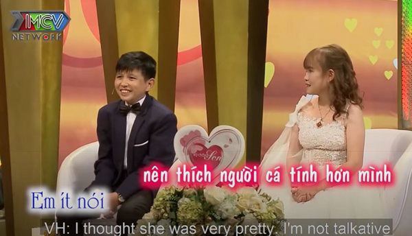 Vợ chồng tí hon Thanh Hóa ngủ chung giường không có cảm xúc chuyện ấy, chưa có nụ hôn đầu - Hình 6