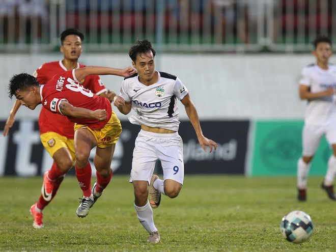 Chum áº£nh Vi Sao Tiáº¿n Linh Va Becamex Binh DÆ°Æ¡ng Ngan Nháº¥t Hung Tháº§n VÄƒn Toan Bong Ä'a Viá»‡t Nam Viá»‡t Giáº£i Tri