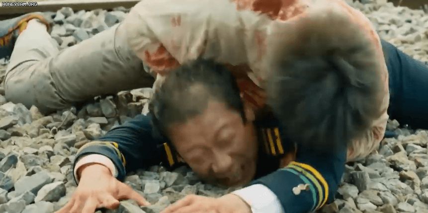 So kè 3 gã phản diện ở vũ trụ Train To Busan: Đại ca biến thái Peninsula kém xa giám đốc hèn hạ năm nào - Hình 3