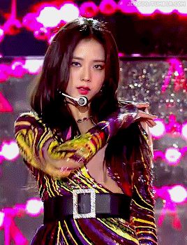 Người ta gọi Jisoo (BLACKPINK) là Hoa hậu Hàn Quốc đều có lý do, nhìn loạt gif huyền thoại này là đủ hiểu! - Hình 7