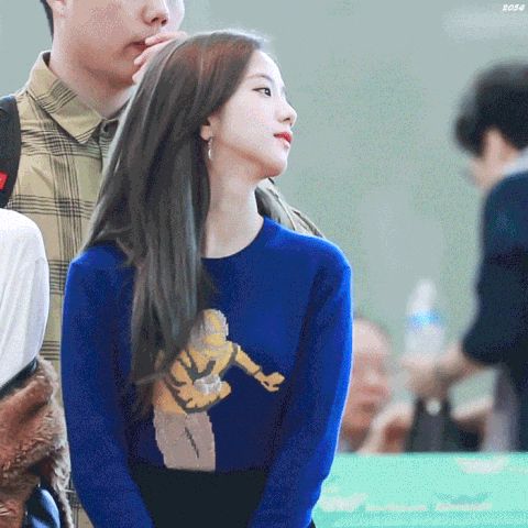 Người ta gọi Jisoo (BLACKPINK) là Hoa hậu Hàn Quốc đều có lý do, nhìn loạt gif huyền thoại này là đủ hiểu! - Hình 22