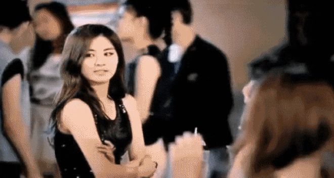 Còn ai nhớ clip huyền thoại Kpop 10 năm trước: SNSD - 2PM body nóng hừng hực, hot nhất màn đụng chạm của Yuri - Nichkhun - Hình 7