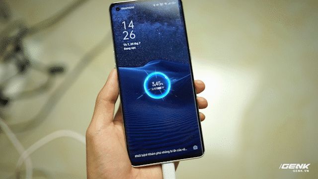 Đây là smartphone thương mại với khả năng sạc nhanh vô đối nhất tại Việt Nam hiện nay - Hình 4