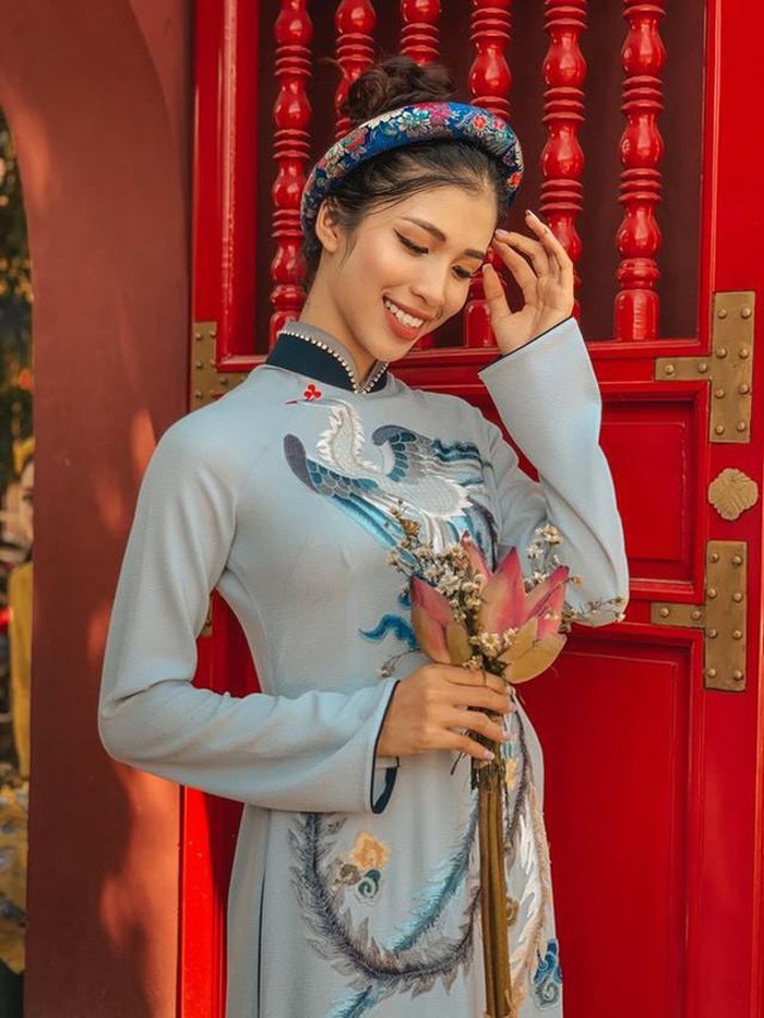 Gái xinh Huế có gương mặt cực Tây thi Hoa hậu Việt Nam 2020 - Hình 9