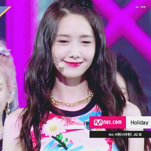 5 nữ idol giành No.1 BXH nhan sắc ngoài đời qua 9 năm: Thế hệ nữ thần thứ 2 đè bẹp Gen 3, riêng Yoona lập kỷ lục khó tin - Hình 3