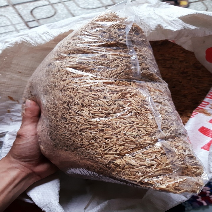 Chợ mạng thay cô bán hàng rong: Ai đồng nát sắt vụn bỏ đi, ấy thế mà món nào món ý vẫn đắt khách không ngờ - Hình 4