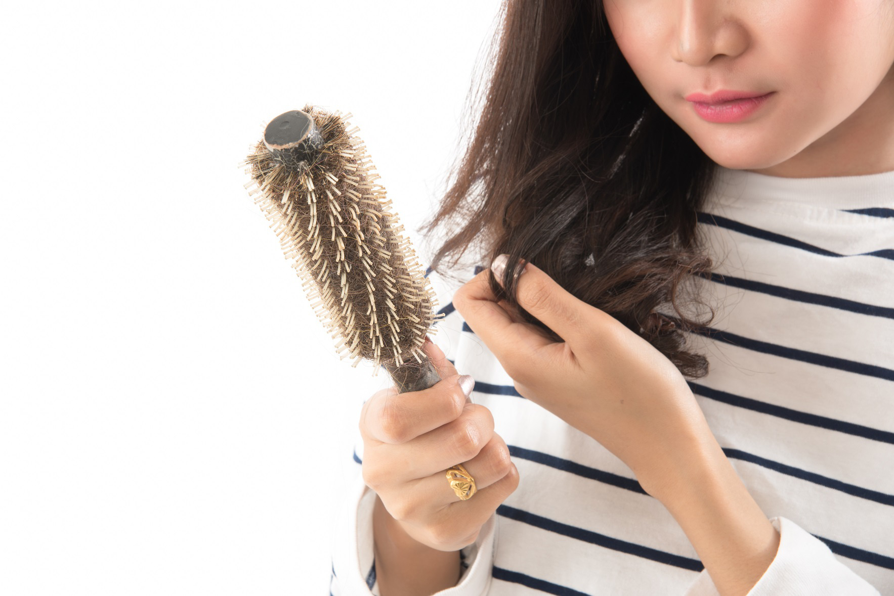 Muốn tóc mọc nhiều và khỏe, phải kích thích đúng chỗ! - Hình 1