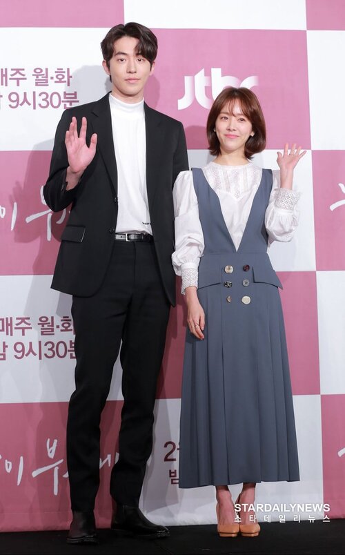 Phim của Song Joong Ki, Han Ji Min, Lee Byung Hun và Shin Min Ah bị hoãn vô thời hạn: Khủng hoảng nghiêm trọng! - Hình 5