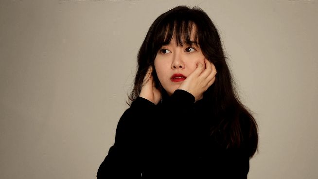 Nàng cỏ Goo Hye Sun đăng ảnh mơ màng cùng trai lạ: Chữa lành vết thương lòng sau ly hôn nhờ điều này - Hình 5