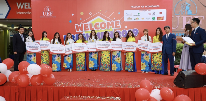 Bớt nỗi lo học phí với chính sách học bổng mùa dịch từ UEF - Hình 1