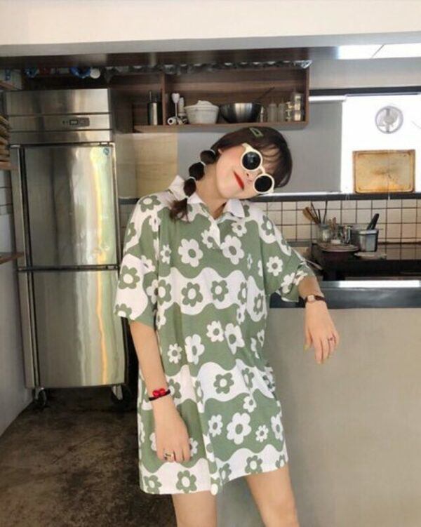 Mặc áo giấu quần, Linh Ka bị hiểu lầm lộ hàng trong khoảnh khắc co chân trước ống kính - Hình 12