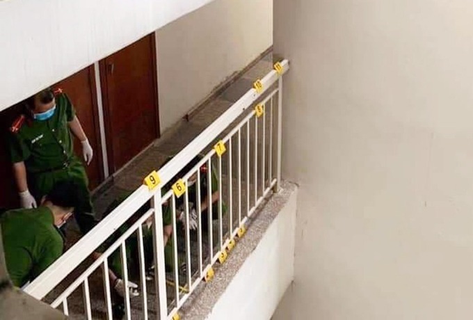Tiến sĩ Bùi Quang Tín tự ngã từ tầng 14 - Hình 1