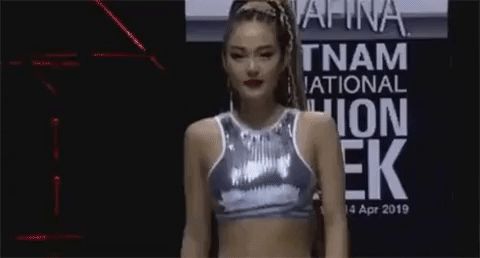 Cosplay màn nhào lộn nhớ đời của Minh Hằng, thí sinh được giám khảo Next Top Model trao thẳng vé vào vòng trong! - Hình 2