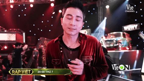 Karik khoe bộ móng ba màu trên Rap Việt, có lẽ nào đang ngầm phát cẩu lương cho fan? - Hình 6