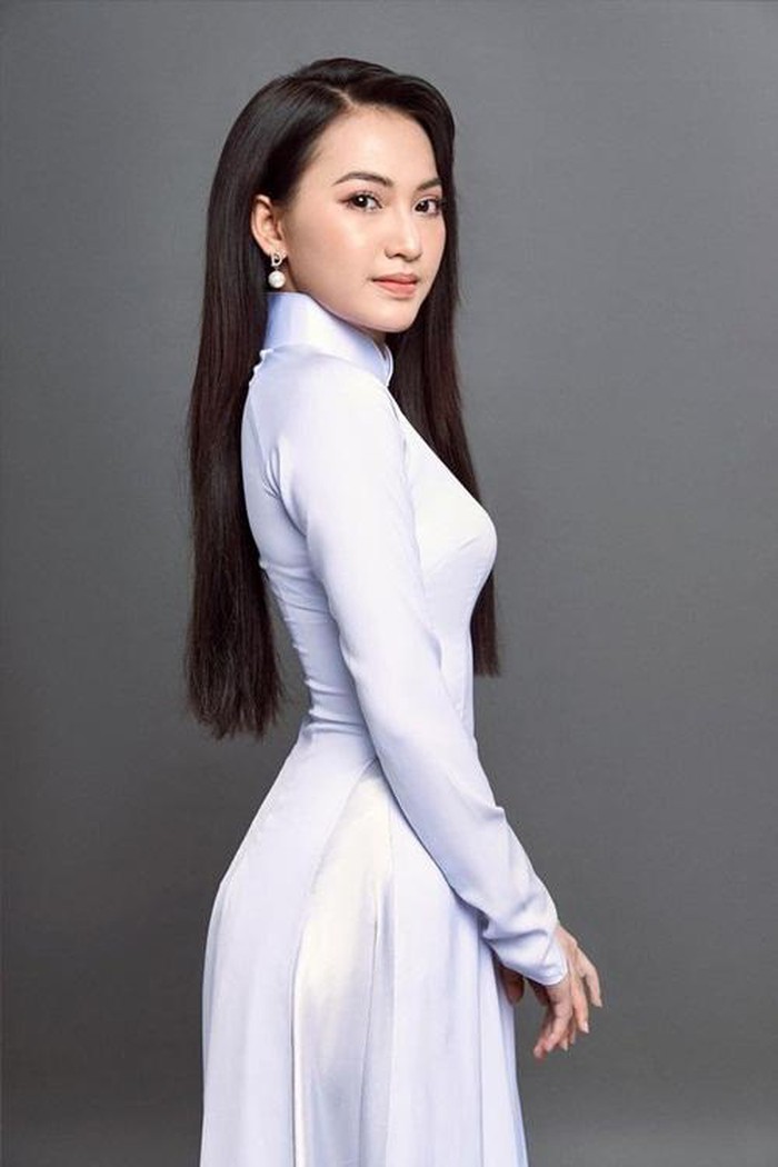 Nữ sinh 2K tóc bạch kim nổi bật, đẹp lạ giữa rừng hoa Hoa hậu Việt Nam 2020 - Hình 8