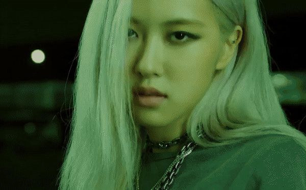 Lisa và Rosé đẹp ma mị trong teaser video, hé lộ đoạn nhạc khiến ai cũng nghĩ bài mới của BLACKPINK sẽ là ballad? - Hình 3