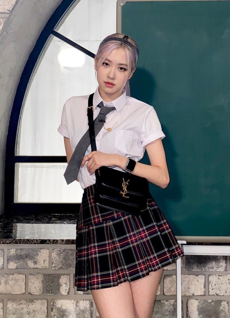 Đồng phục học sinh Hàn Quốc trung cơ sở và mặc trong trường lớp Anh phù hợp  với mùa hè theo phong cách đại bộ tra | Shopee Việt Nam