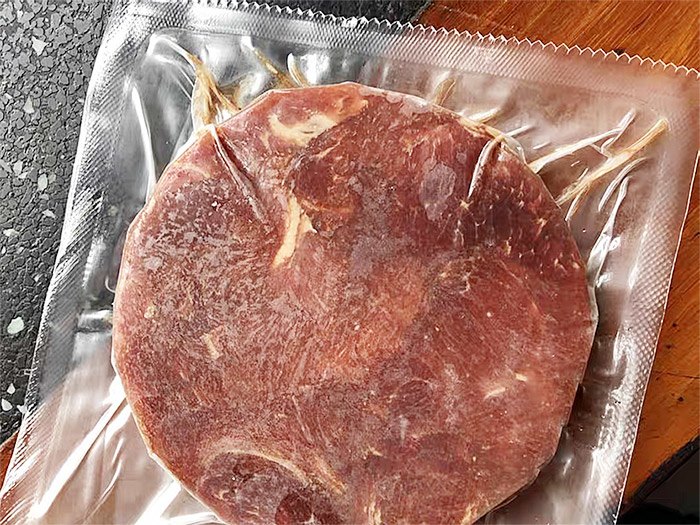 4 loại thịt giả dù thèm đến mấy cũng đừng ăn - Hình 1