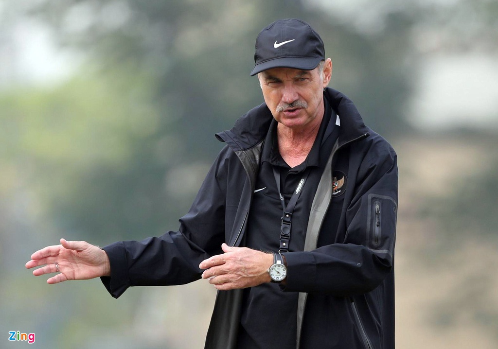 Alfred Riedl - người đàn ông dám nhận mọi thử thách - Hình 2