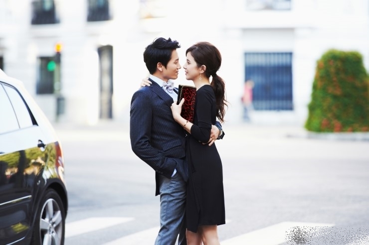 Cung hoàng đạo sinh ra là để làm vợ đại gia, được cung phụng như bà hoàng - Hình 1