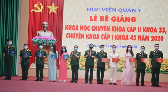 Học viện Quân y trao bằng tốt nghiệp cho 171 học viên đào tạo chuyên khoa 1, chuyên khoa 2 - Hình 2