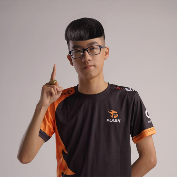 Không thể thoát khỏi cơn sốt mới, hàng loạt game thủ Việt được hoá phép đầu cắt moi cực hài hước - Hình 5