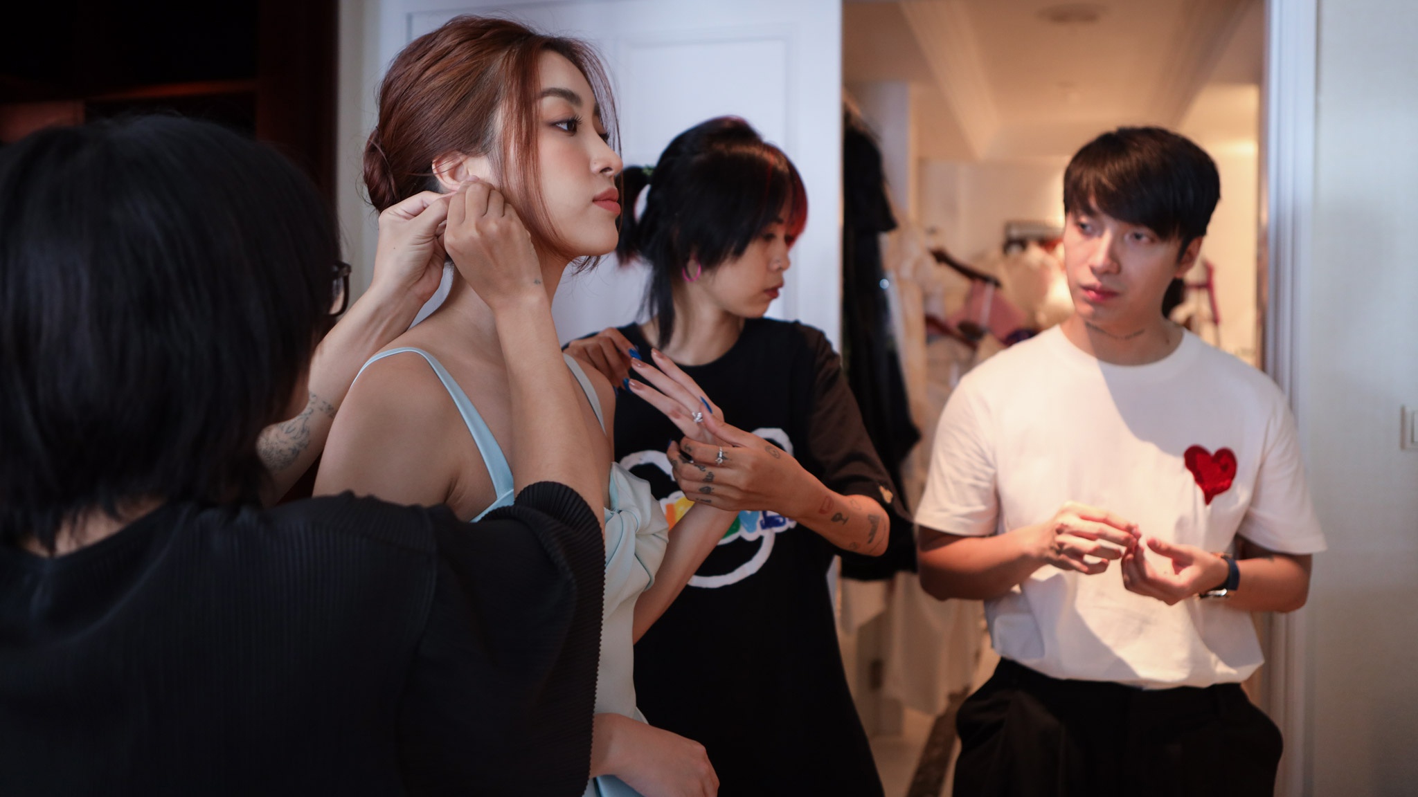 Ngày làm việc của stylist Kye Nguyễn với Hoa hậu Đỗ Mỹ Linh - Hình 10
