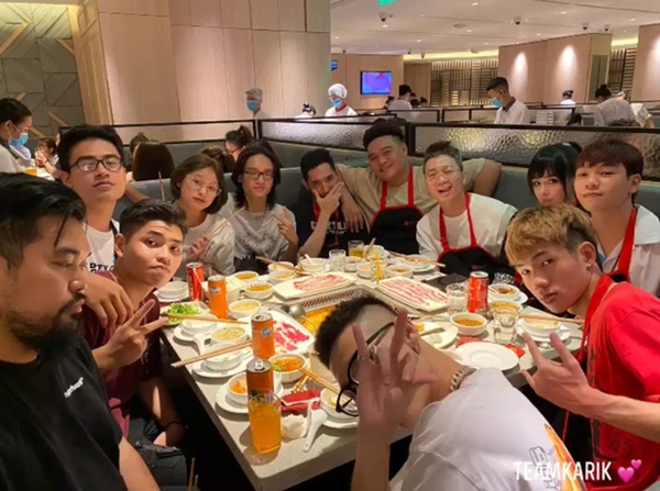 Nguyên team Rap Việt rủ lên sân thượng freestyle căng đét - Hình 4