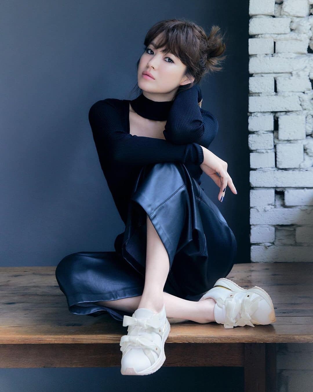 Song Hye Kyo qua ống kính bạn thân, vóc dáng khác một trời một vực so với ảnh tạp chí - Hình 13