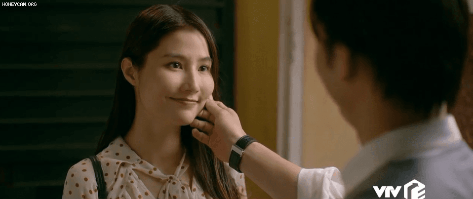 Tình yêu và tham vọng: Ngoài nụ hôn, Diễm My - Nhan Phúc Vinh còn khiến fan thổn thức với cảnh quay đêm nay anh đưa em về - Hình 3