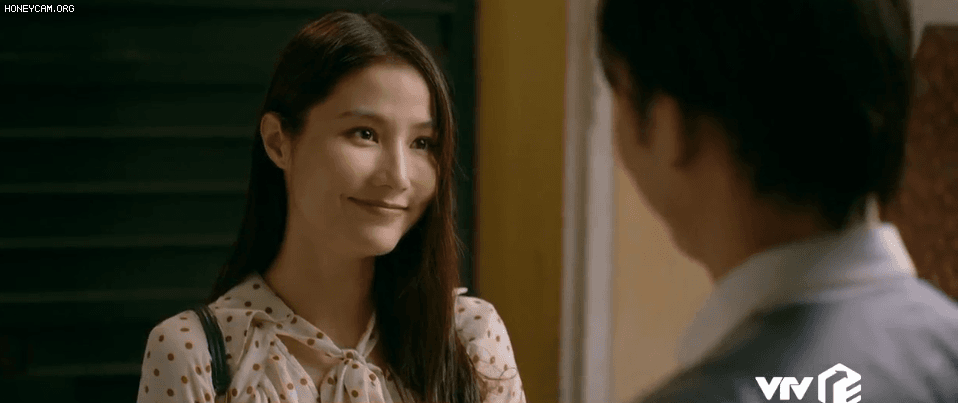 Tình yêu và tham vọng: Ngoài nụ hôn, Diễm My - Nhan Phúc Vinh còn khiến fan thổn thức với cảnh quay đêm nay anh đưa em về - Hình 1