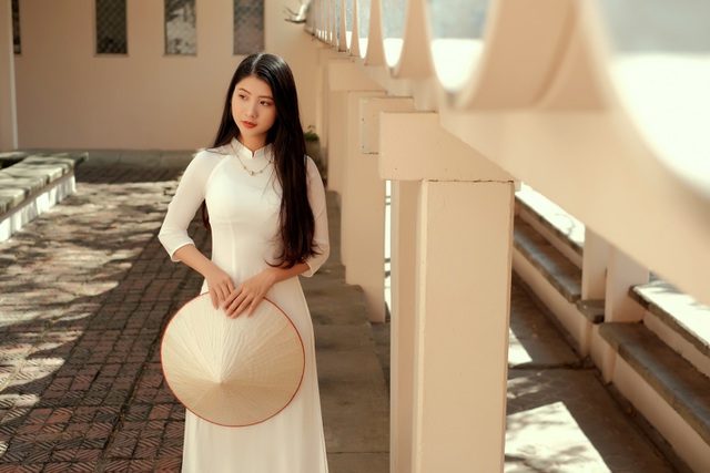 Nữ sinh Ninh Bình gây thương nhớ trong tà áo dài trắng - Hình 8