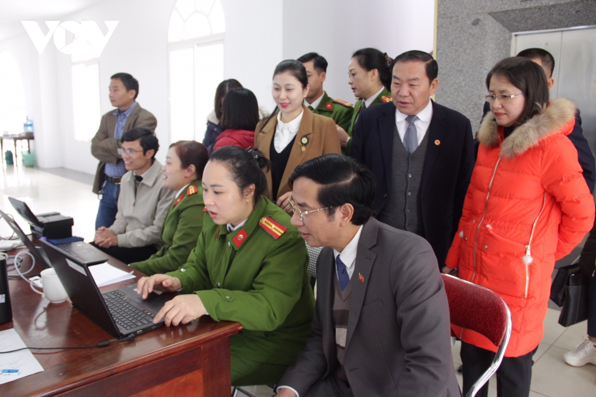 Sơn La bắt đầu cấp căn cước công dân gắn chíp điện tử - Hình 1