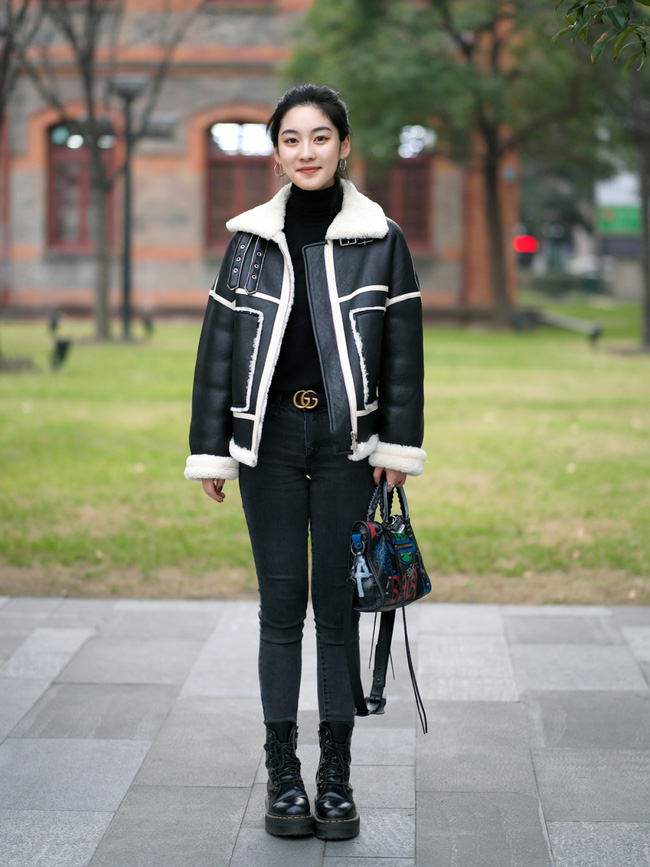 Street style trước thềm đi đón Giao thừa của các quý cô Châu Á: Dù trời lạnh vẫn mặc đẹp bất chấp - Hình 9