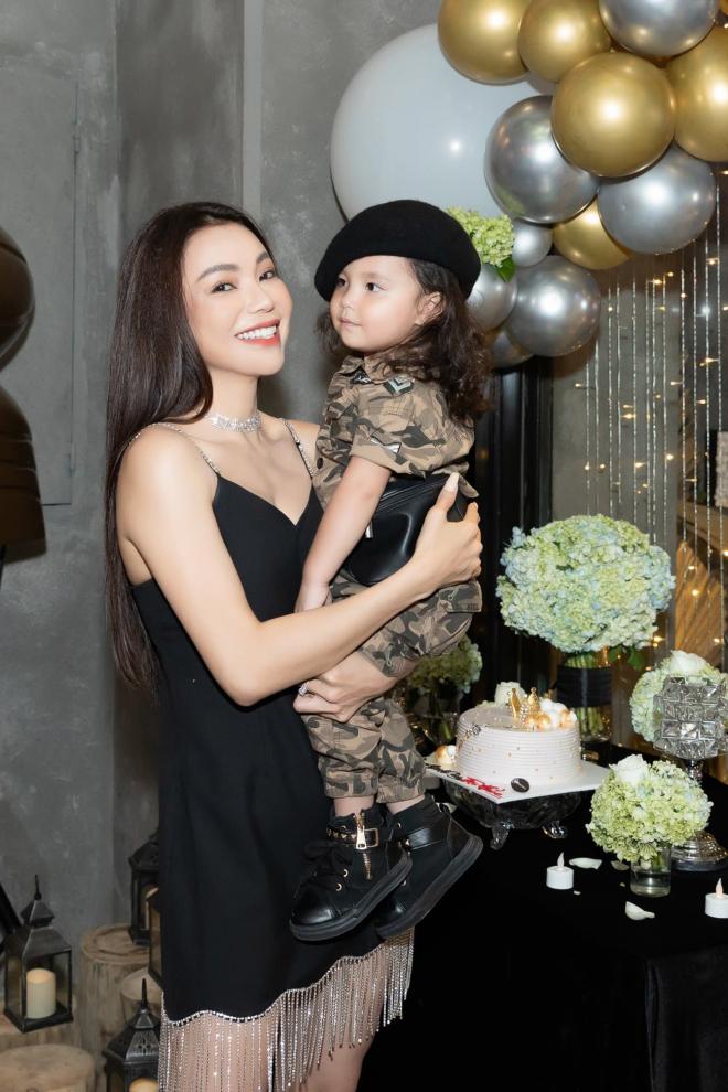 Trà Ngọc Hằng đón sinh nhật trước thềm năm mới cùng con gái và hội bạn thân lâu năm - Hình 8