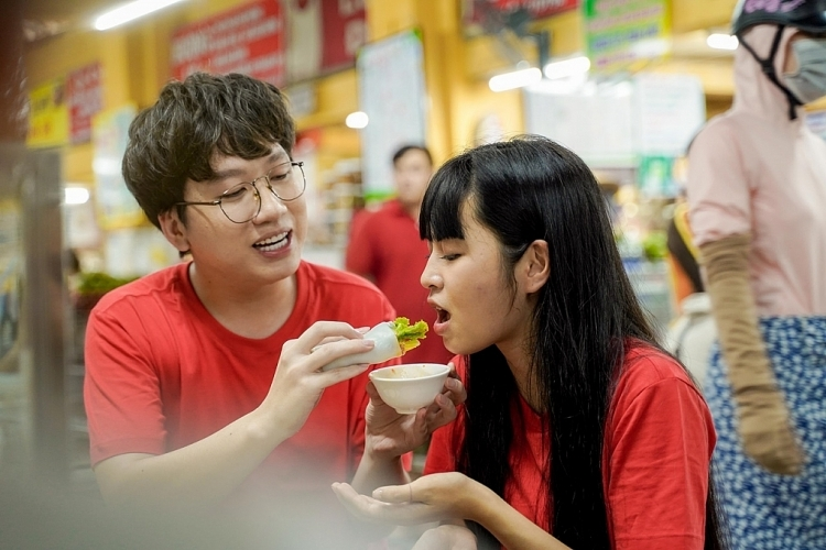 Khánh Vân ( Mắt Biếc) - Thị phi bủa vây từ Group Anti đến bánh bèo Sao Nhập Ngũ - Hình 5