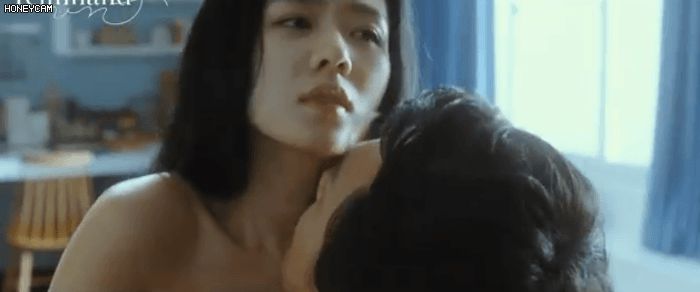 Son Ye Jin từng một thời đóng cảnh nóng đốt mắt, Hyun Bin mà xem chắc tức nổ đom đóm mắt đây! - Hình 7