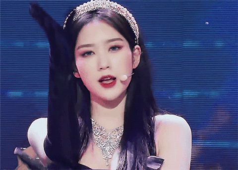 Top nữ idol đậm khí chất công chúa nhất Kpop: Rosé và thành viên hụt BLACKPINK đẹp hiếm có, Joy là Bạch Tuyết chuyển thể - Hình 13