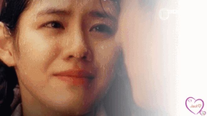 Đặt 2 cặp đôi đẳng cấp nhất Kbiz lên bàn cân: Son Ye Jin - Hyun Bin bị Kim Tae Hee - Bi Rain bỏ xa về tài sản nhưng lại hơn ở điểm này - Hình 4