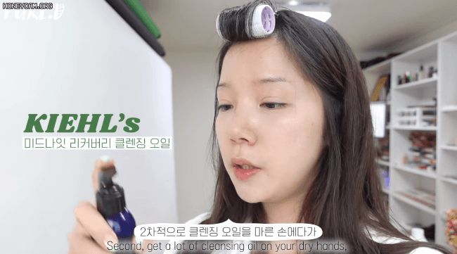 Nặn mụn thô bạo là sai cực kỳ, beauty blogger Hàn mách cách lấy mụn đầu đen với Vaseline siêu nhẹ nhàng và không hại da - Hình 7