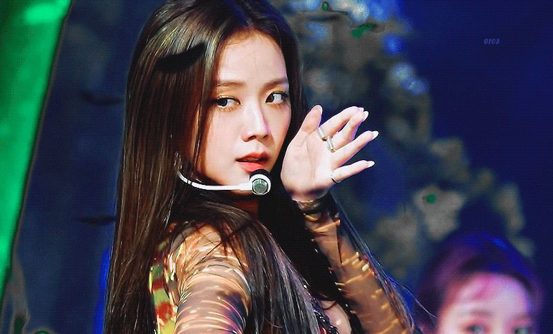 Netizen đang phát cuồng vì góc nghiêng của Jisoo (BLACKPINK): Xương hàm đến sống mũi thế này, bảo sao được gọi là Hoa hậu Hàn - Hình 15