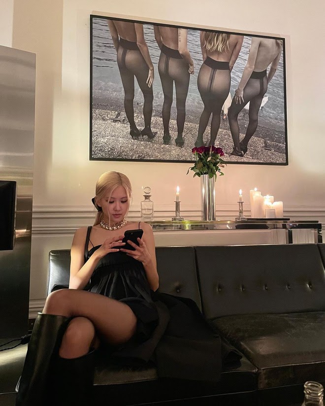 Rosé (BLACKPINK) lộ nhan sắc thật, Jisoo gây choáng khi check in với những tên tuổi quyền lực - Hình 1