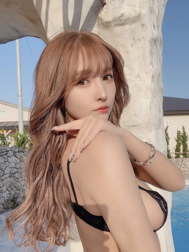 Yua Mikami làm vlog nhật ký 1 ngày chụp ảnh, fan nam ước thành nhiếp ảnh gia - Hình 1